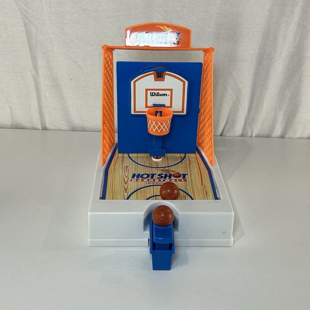 Vintage 1992 Milton Bradley MB Hot Shot Travel Basketball Game Motorized - Picture 4 of 5